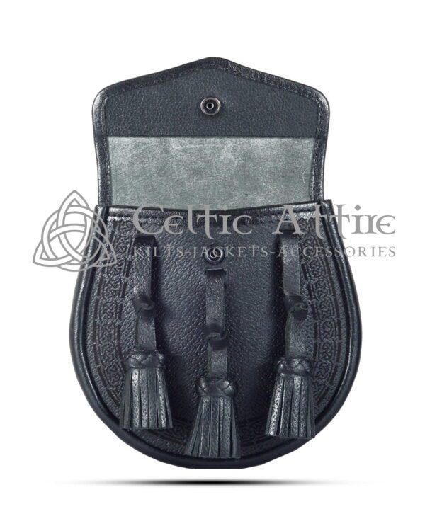 Embossed Black Leather Day Sporran - Image 4