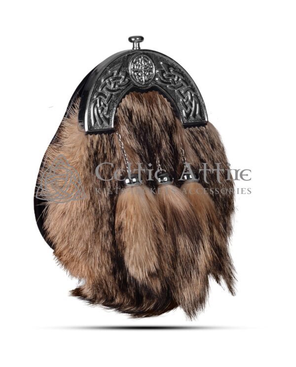 Coyote Fur Full Dress Sporran - Celtic Knot Cantle - Image 3