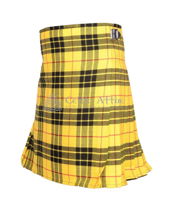 Macleod of Lewis Tartan 8 Yard Kilt - Image 2