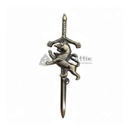 Rampant lion kilt pin