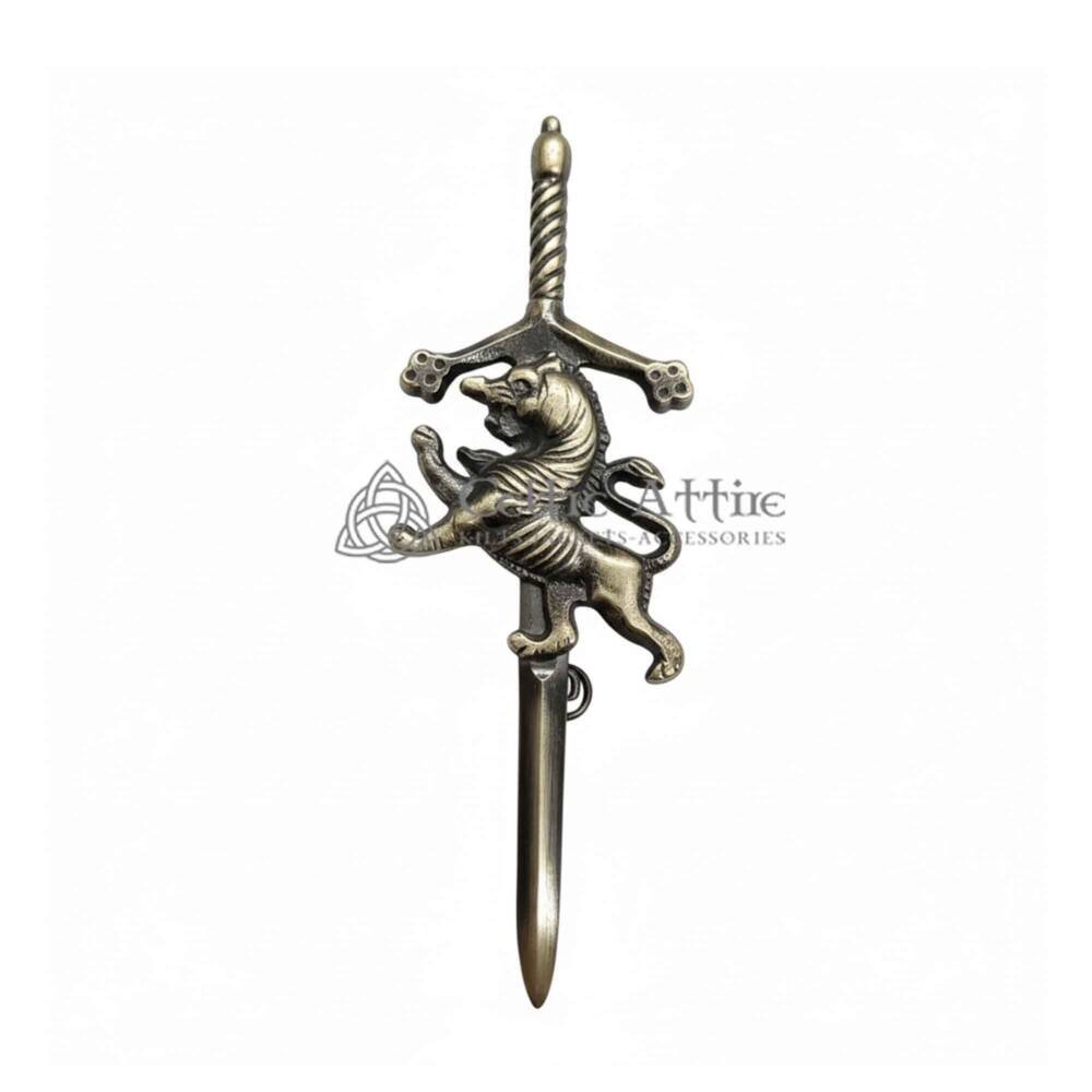 Rampant lion kilt pin Rampant lion kilt pin